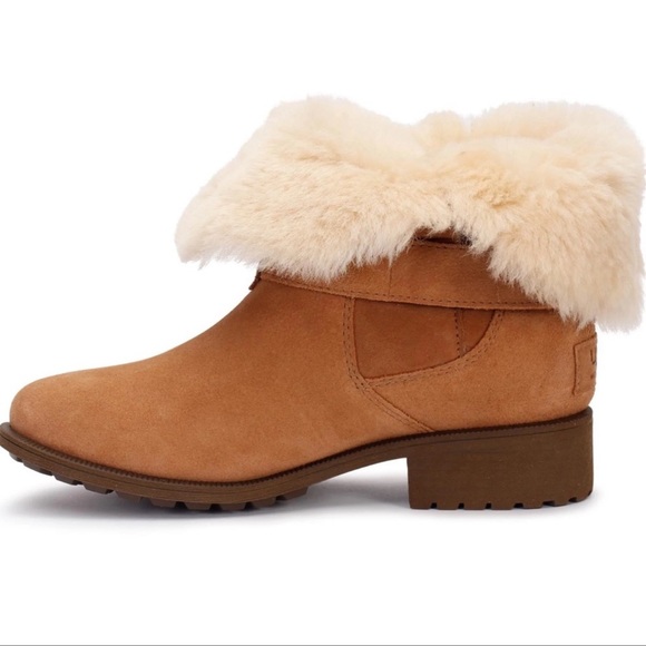 SUADE UGG BOOTS WITH BUCKLE - Picture 1 of 9